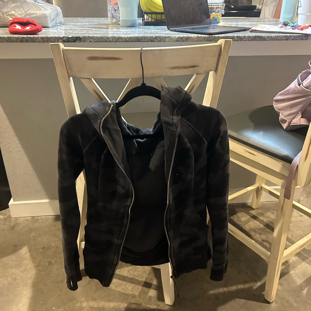 lululemon athletica Black Camouflage Scuba Jacket